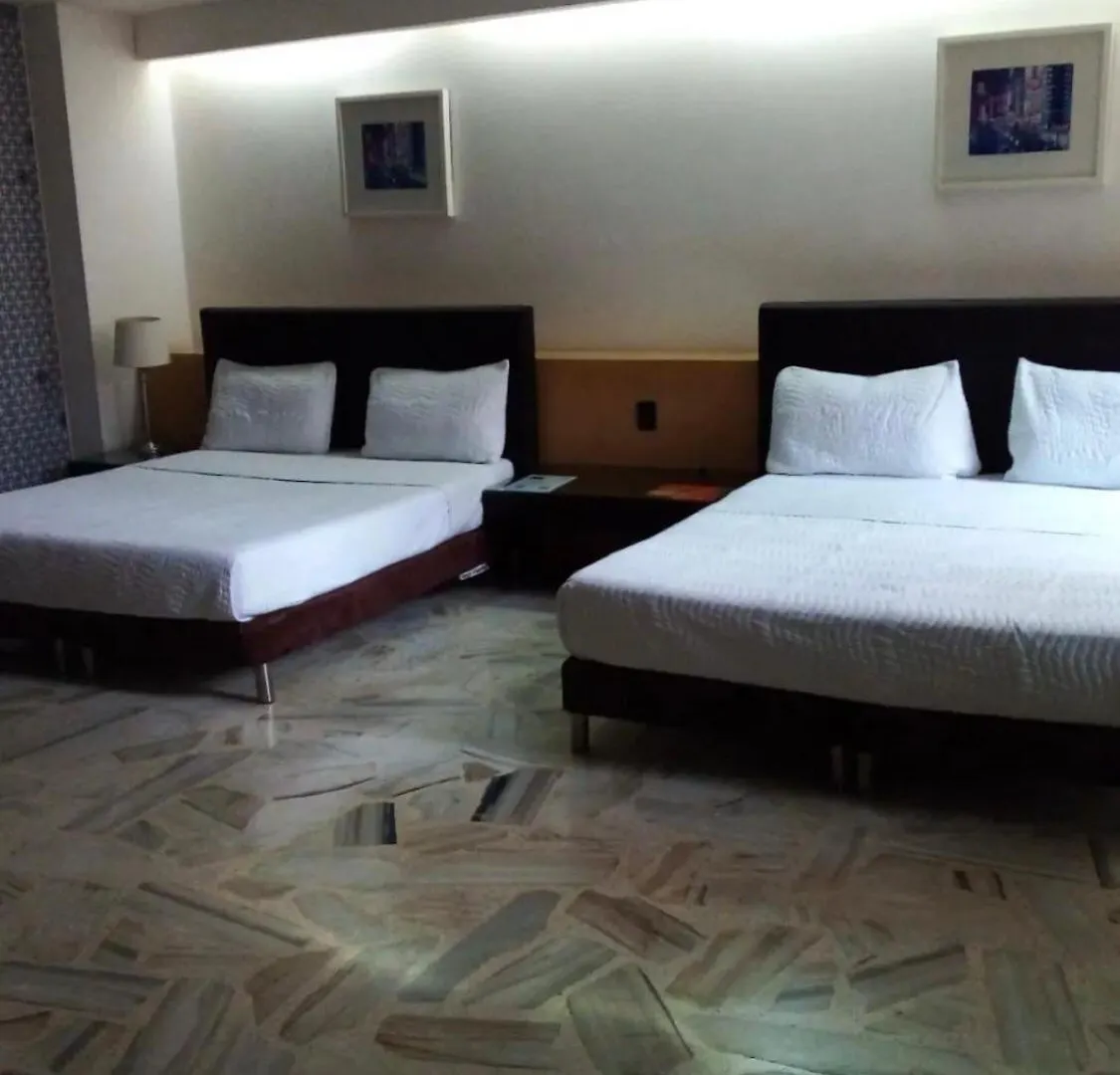 Hotel Ofis Versalles كالي